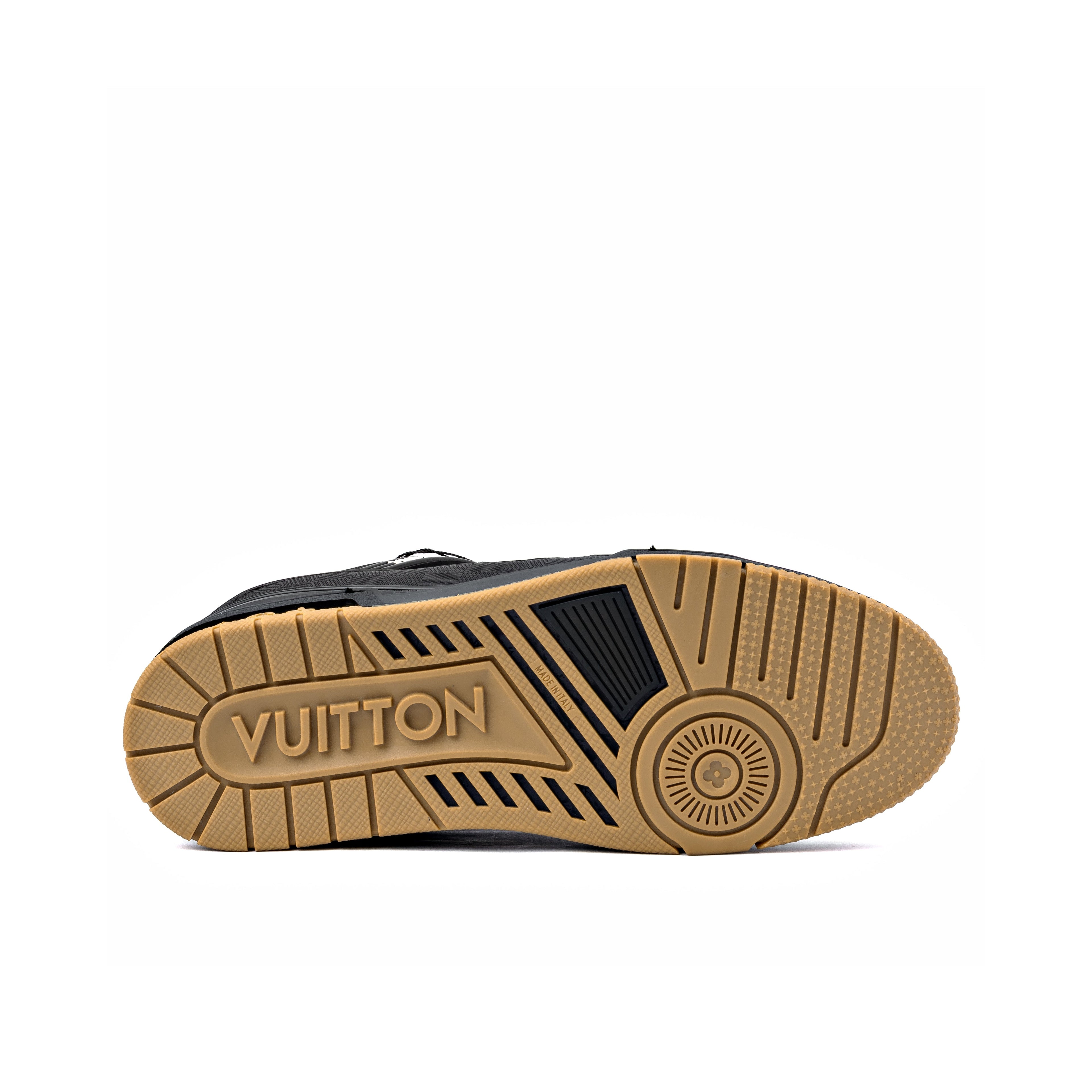 L&V TRAINNER SNEAKRES ( M )