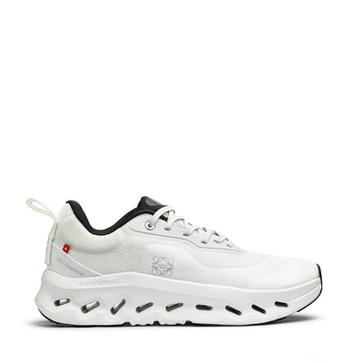 cloud loewe running ( W )