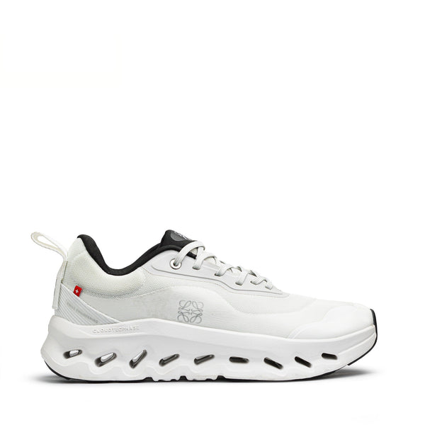 cloud loewe running ( W )